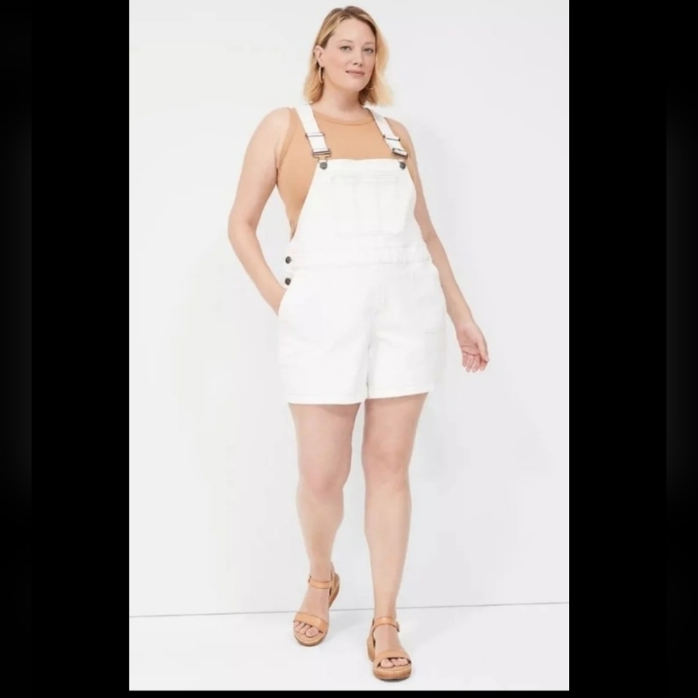 Lane Bryant Denim overall Shorts size 18